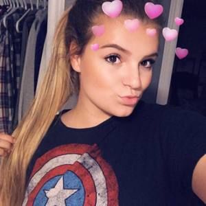 Meet your Posher, Danessa